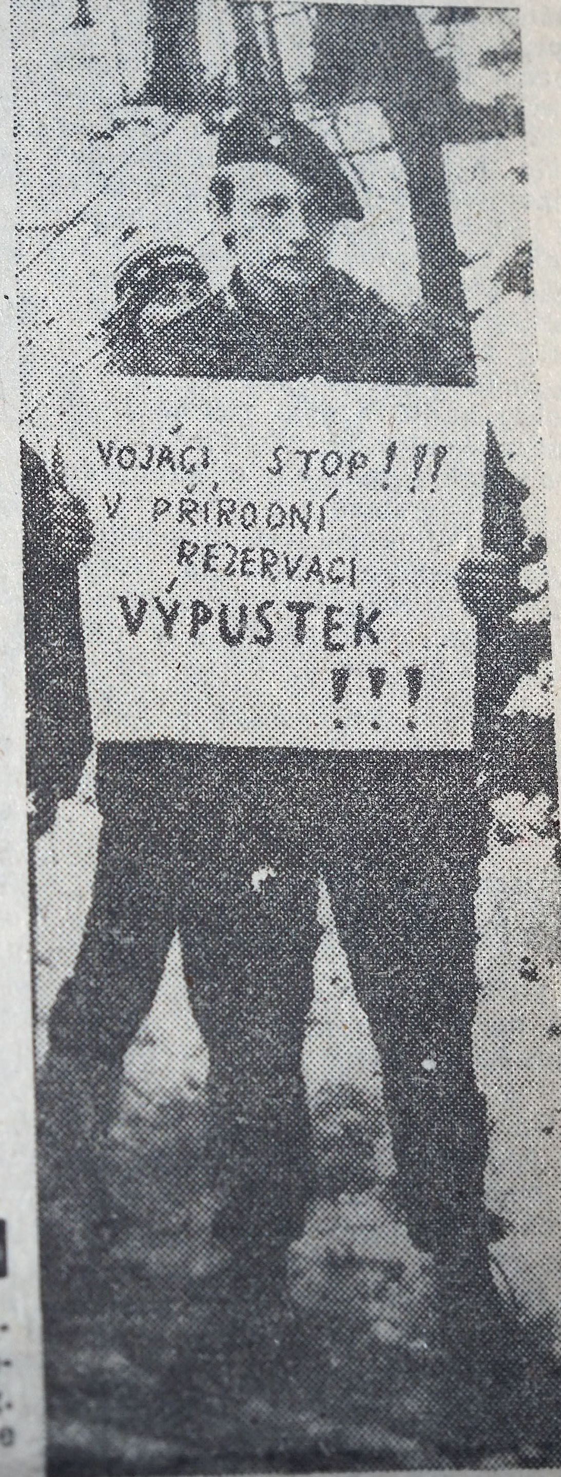  Marek Šenkyřík, demonstrace u Výpustku 1990.