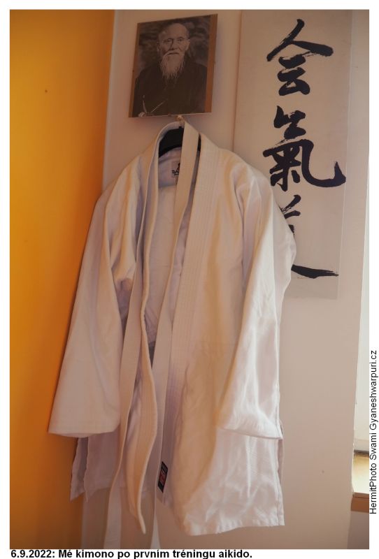 Mé kimono po prvním tréningu aikido.